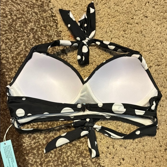 NWT Elegant Black and White Swim Bikini - Picture 5 of 8